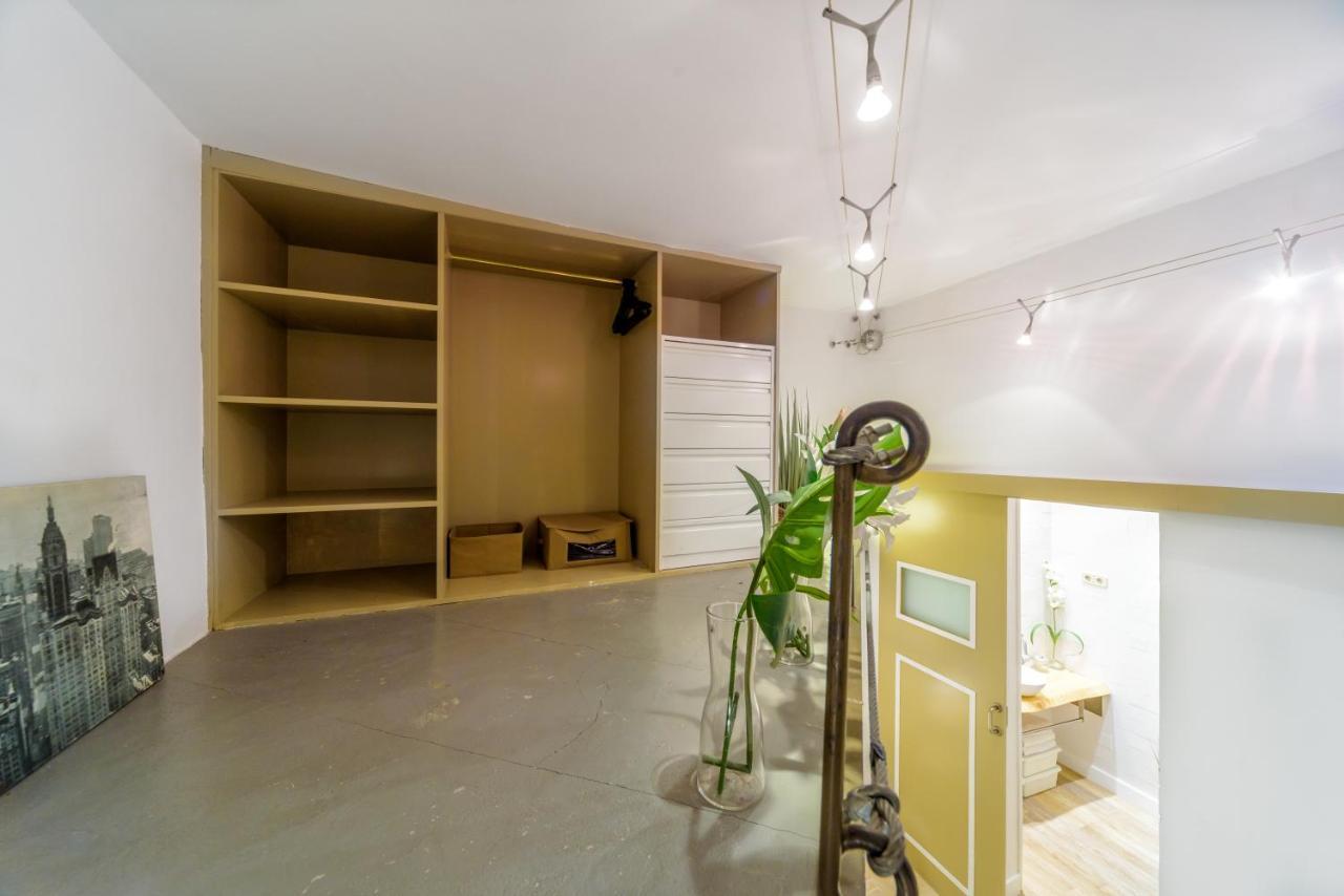 Апартаменты Stylish Loft At Chueca'S Heart Мадрид Экстерьер фото